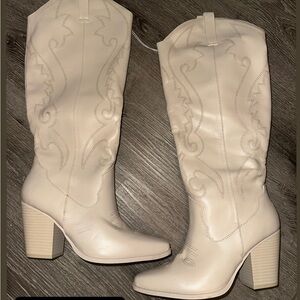 Women's Cream Western Boots